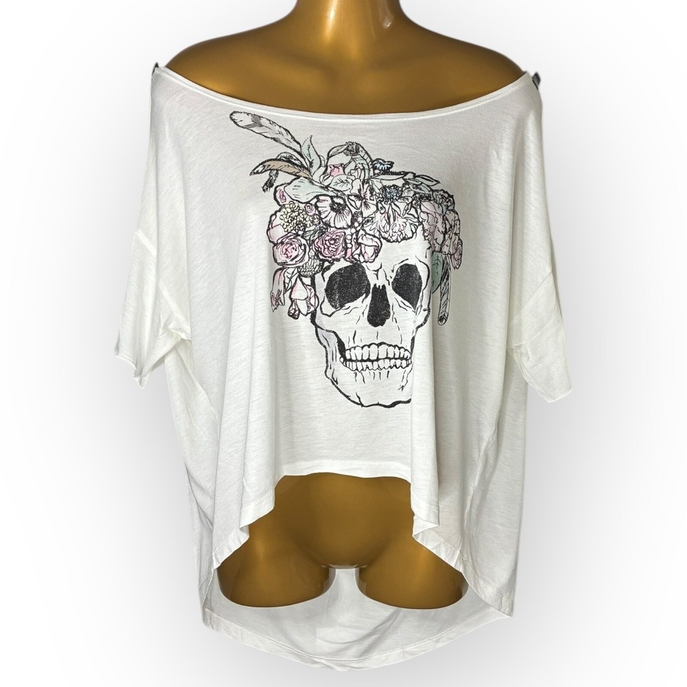Skull Floral Graphic Cropped Tee Oversized White Boat Neck M NWT Kendall + Kylie